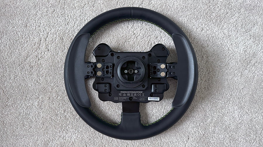 ThrustmasterEVORacing32R 4