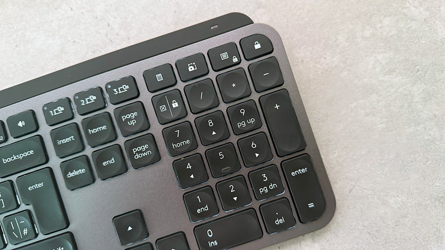 Logitech MX Keys S 4
